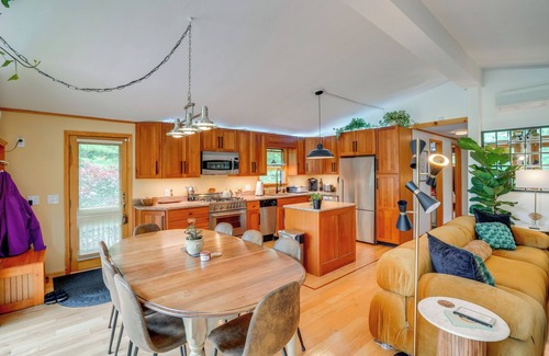 Egremont Cabin | Near Hiking: Renovated 4-Acre Berkshires Retreat!
