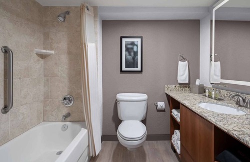 King of Prussia Hotel | Near King of Prussia | Free Shuttle. Dining. Gym.