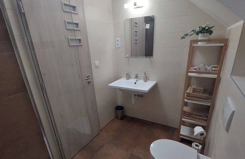 Balatonszarszo House | Near lake Balaton, family-sized double apartman.