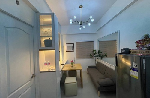 Basak Condo | Near Mactan International airport Condo with Private Entrance and Shared Pool