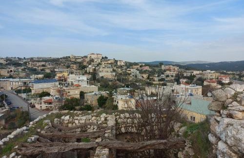 Miilya Apartment | Near the King's castle