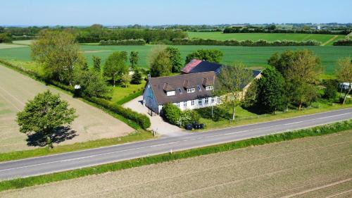 Nordborg House | nedlagt gård i naturen med ro og fred og samtidig tæt på strand og fiskeri og indkøbsmuligheder