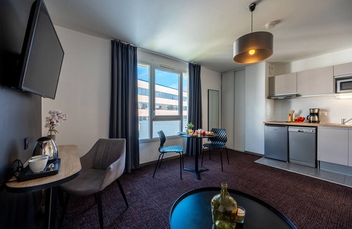 Velizy-Villacoublay Apartment | Nemea Appart Hotel Europe Velizy Villacoublay