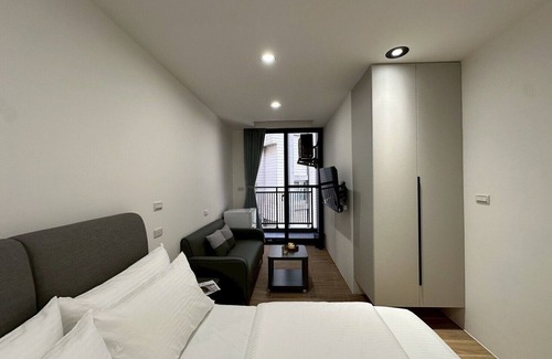 Zhubei House | Neostay