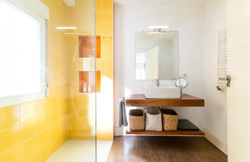 Figares Apartment | Neptuno Ático, con terraza