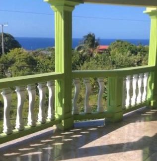Tower Isle House | NesheLee Resorts