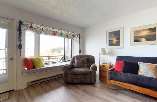 Neskowin Hotel | Neskowin Resort Unit #203