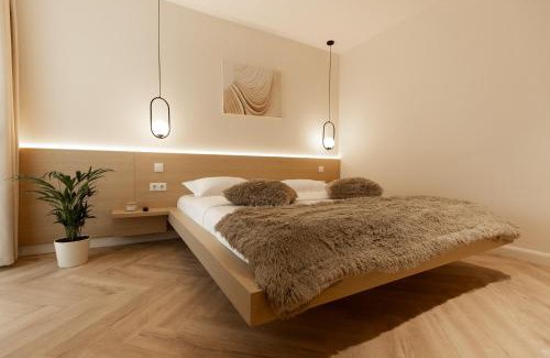 Baia Mare Apartment | Nest Inn Bouclé Apartment