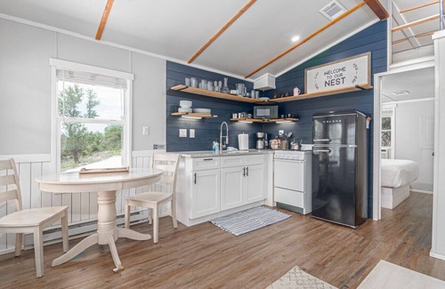 Spring Branch Apartment | Nest · Texas Tiny House with a Big View