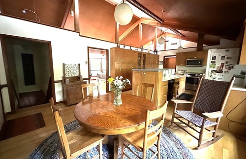 Grissom - Highland House | Nestled in a Quiet Neighborhood, Yet Minutes to Tech