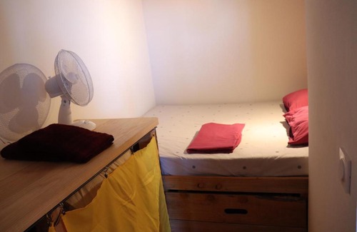 Saint-Laurent-de-Neste Apartment | Nestudio : studio pour 2 / 3 personnes