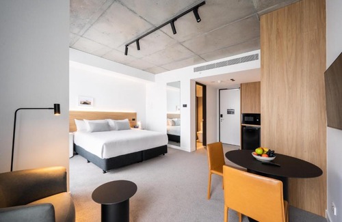Docklands Hotel | Nesuto Docklands