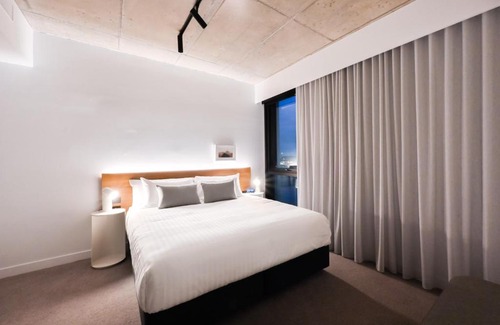 Docklands Hotel | Nesuto Docklands