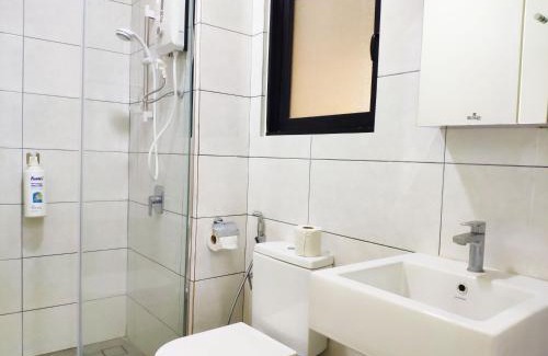 Putrajaya Apartment | NETFLIX# Conezion IOI Resort City by Salaam Suites