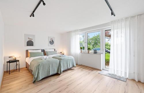 Bietigheim-Bissingen Apartment | Neu mit Terrasse! 2BR 4Beds- schönste Aussicht - frisch saniert- barrierefreie! -Mozart ZWEI - Bietigheim