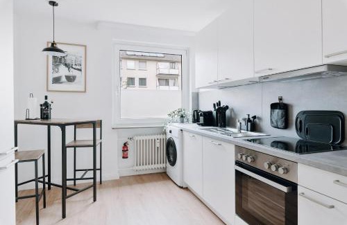Bad Bevensen Apartment | NEU Zweiraumstil I Modernes Design I voll ausgestattet I Sehr ruhige Lage I Arbeitsplatz I Hotelbetten I Smart TV mit Netflix und Magenta I Frisch saniert