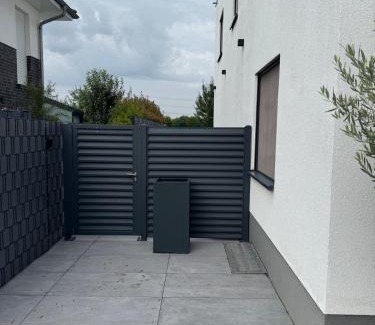 Rhein-Erft-Kreis District Apartment | Neubau 2-Zi Wohnung - 15 min von Köln