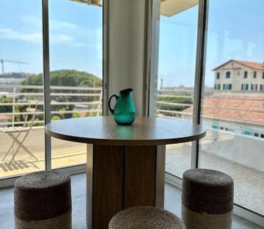 Juan-les-Pins Apartment | NEUF - Appartement neuf proche plages - Clim, WIFI