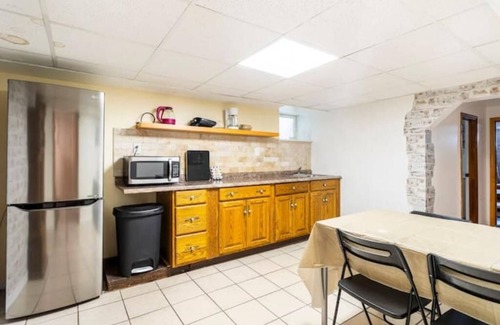 North Ironbound Apartment | Never overpay, 19 min to NYC, minutes to NYC