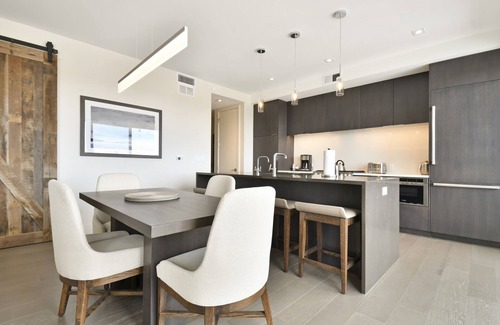 Park City Condo | New 1 BR Residence in Canyons Village- Ski in/ski out! by RedAwning