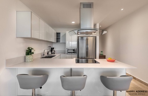 Gonzalo Guerrero Apartment | New and modern 2BR downtown apartment by Happy Address