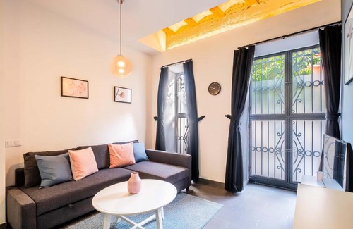 Morvedre Apartment | New and Modern Apartment with Comfy Beds