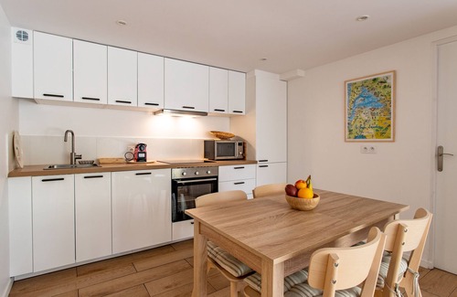 Le Canon Apartment | New Apartment with Terrace, 2min from the beach