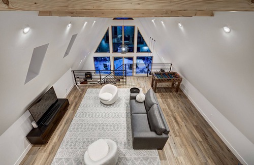 Blue River Cabin | NEW Breckhaus A-Frame: Unique Luxe Design, Hot Tub, WOW Views, TWO Primary Suites