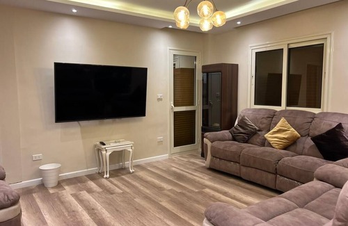 Ash-Shruq Apartment | New Cairo Luxurious Apartment w/Wide Garden View