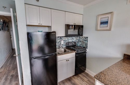 Myrtle Beach Condo | New Caravelle Resort 1BR | Fully Remodeled |Pools!