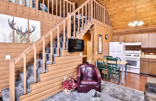 Watersmeet Cabin | NEW! Charming cabin on Cisco Chain of Lakes