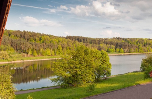 Bad Arolsen Apartment | New! Comfortable apartment with lake view