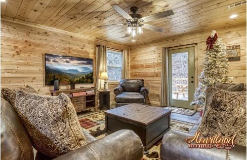 Gatlinburg - Pigeon Forge House | New cottage in Gatlinburg