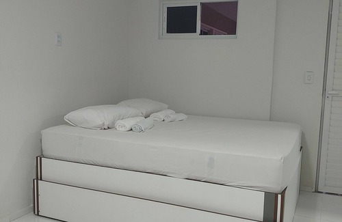 Ponta Negra Cabin | New, cozy, family-run hostel in a great location