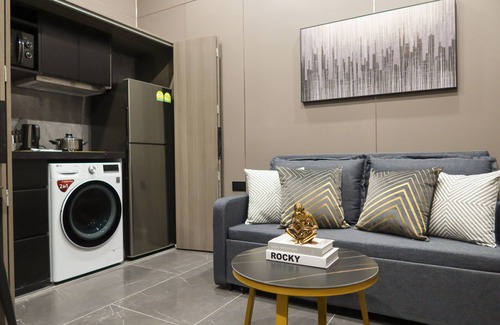 Downtown Singapore Apartment | New Deluxe Cozy Studio Apt/WIFI @ Orchard/Somerset Area
