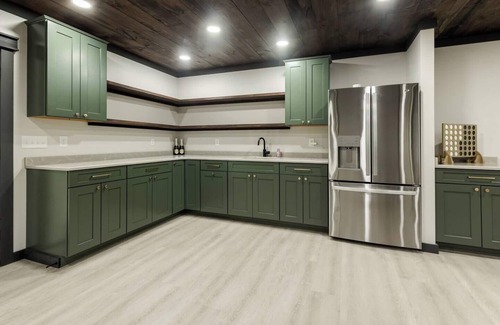 Cadiz House | New! Dock! Pool! Hot Tub! Games! 8 Bedroom!