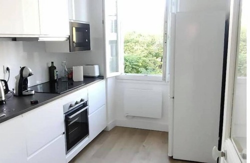 Les Cinq Avenues Apartment | New, fully-equipped, air-conditioned T2