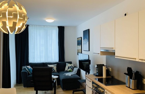 Gmunden Apartment | New holiday apartment - close to the center, quiet with parking space and loggia