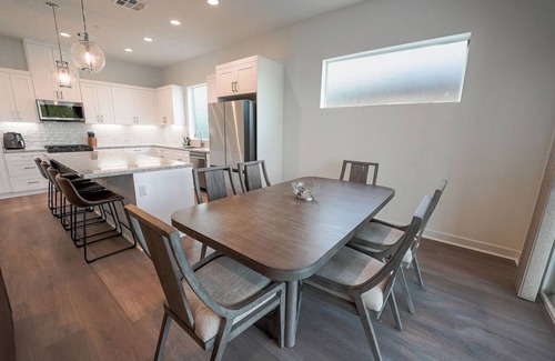 Indio House | NEW HOME, POOL & SPA-Walk to COACHELLA MUSIC FESTIVAL-CITY LICENSE 051728