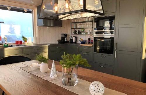 Ringsaker House | New large cabin Ski in out Sjusjøen & sauna