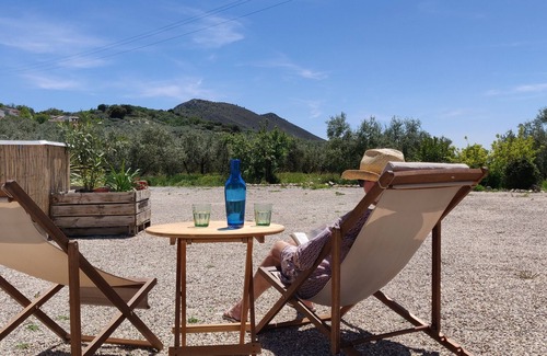 Moclin Apartment | New Leaf Cortijo Apartment. Fully equipped self catering . Sleeps 4 + 2 children