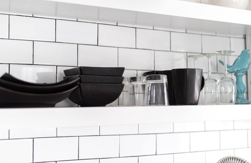 Johnston Terrace Apartment | New Listing! Thrifty + functional studio near airport/ downtown