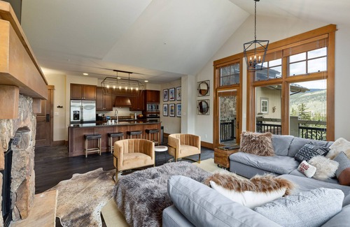 River Run Condo | NEW LONE EAGLE PENTHOUSE, TRUE SKI-IN/SKI-OUT ON KEYSTONE MOUNTAIN