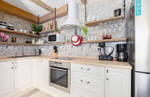 Celina Villa | NEW! Lovely Villa With Heated Pool and Sea View