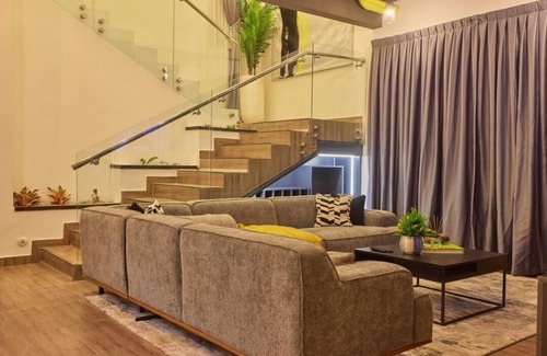 Teshie Apartment | NEW! Luxury 2BR Suite at the RaJ Tseaddo