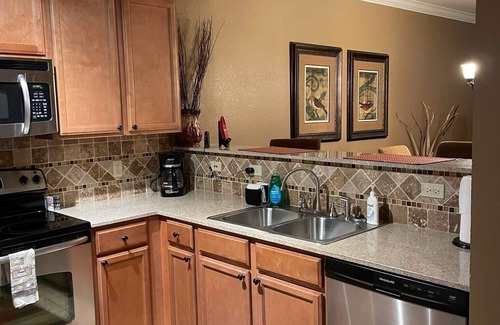 Pigeon Forge Condo | New Luxury Designer 2/2 Condo! Come Relax, & Unwind and Enjoy!