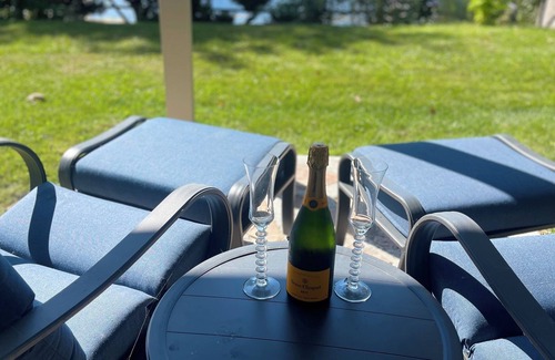 Gananoque Apartment | NEW- LUXURY WATERFRONT WALKOUT, Steps to downtown Gananoque & 1000 Island ferry