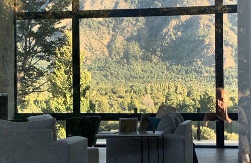 Villa Arelauquen House | New Modern Home, Golf, Polo, Few Minutes From Catedral Ski Resort.