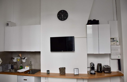 Saint-Merri House | New! Modern and cozy flat. heart of Paris! Swamp center! Halls!