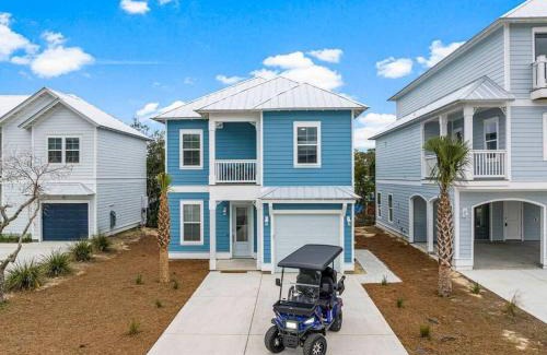 Panama City Beach Villa | NEW! Modern Beach House, Free Golf Cart Included!